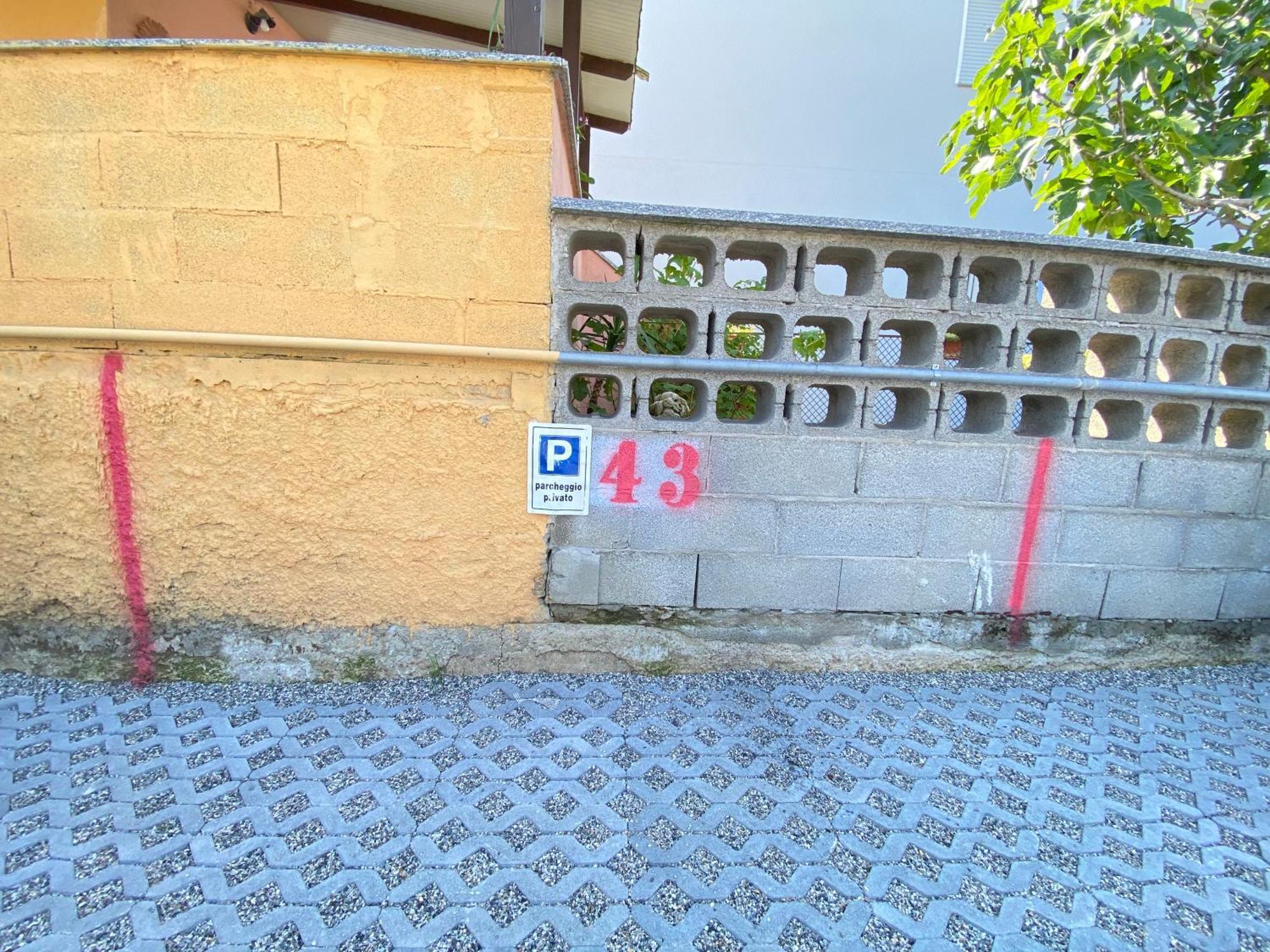 Apt Donati Home, Modernita E Comfort Con Parcheggio Gratuito Privato E Spazio Esterno Privato カッサーノ・ダッダ エクステリア 写真