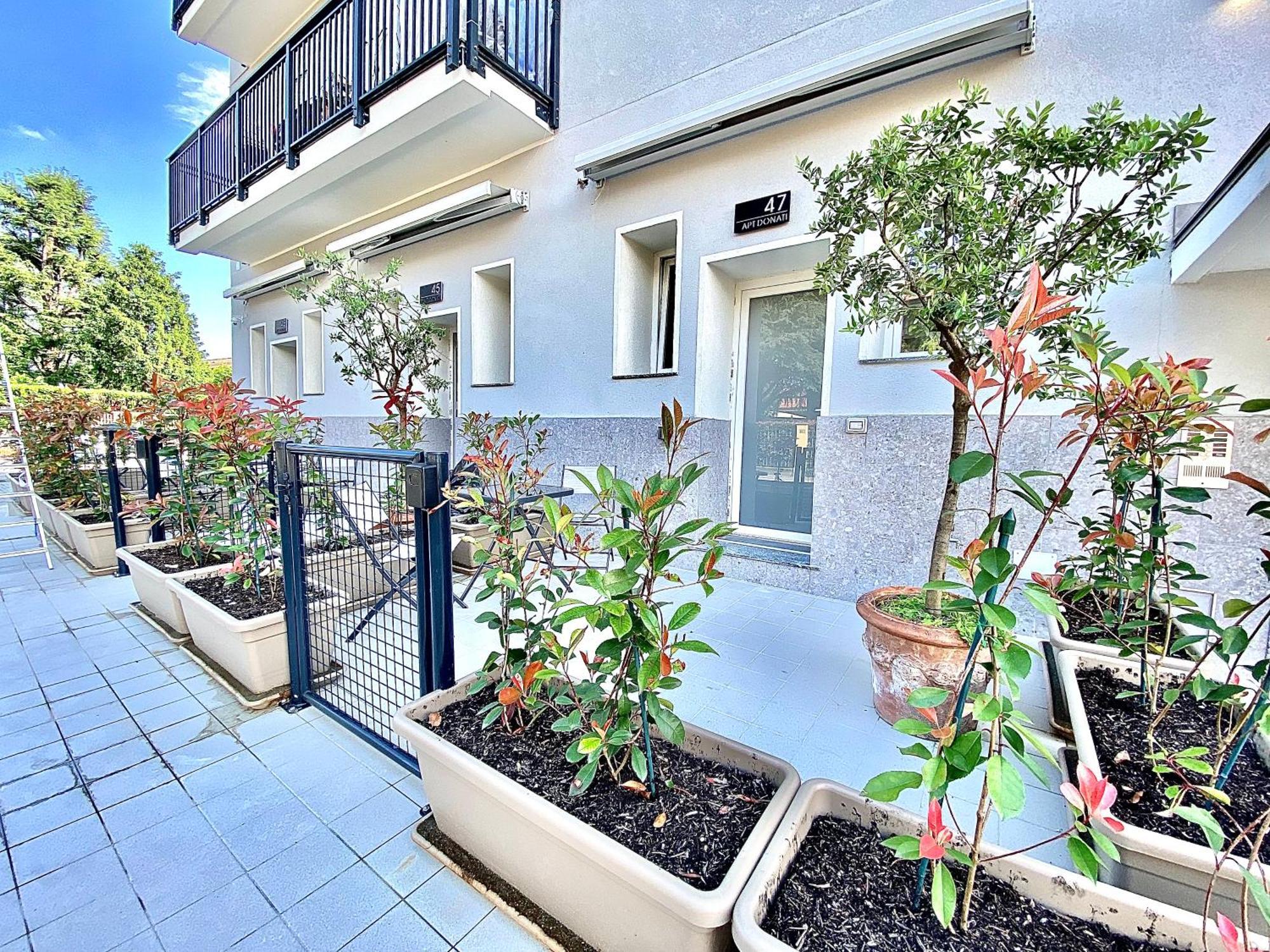 Apt Donati Home, Modernita E Comfort Con Parcheggio Gratuito Privato E Spazio Esterno Privato カッサーノ・ダッダ エクステリア 写真