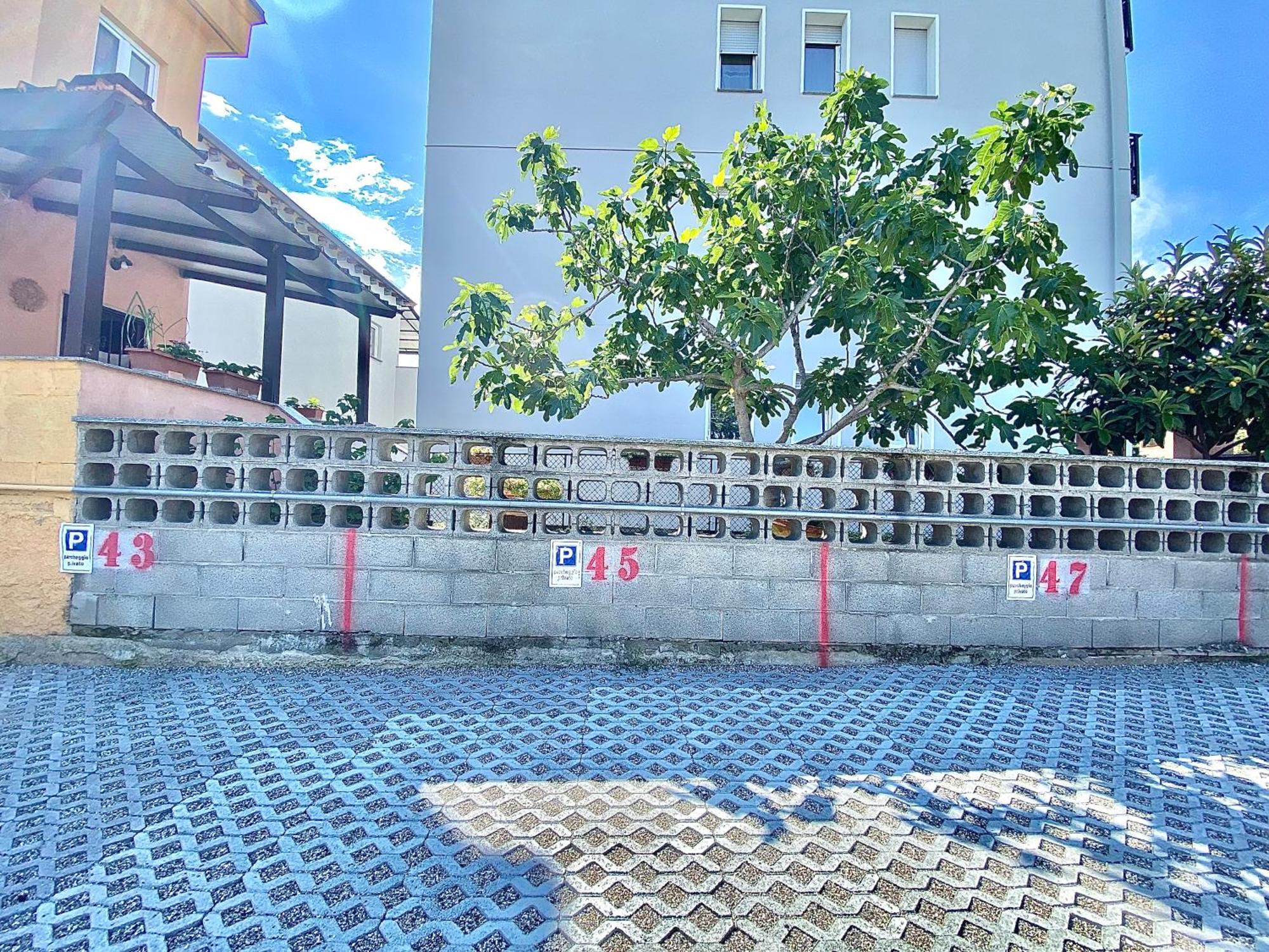 Apt Donati Home, Modernita E Comfort Con Parcheggio Gratuito Privato E Spazio Esterno Privato カッサーノ・ダッダ エクステリア 写真